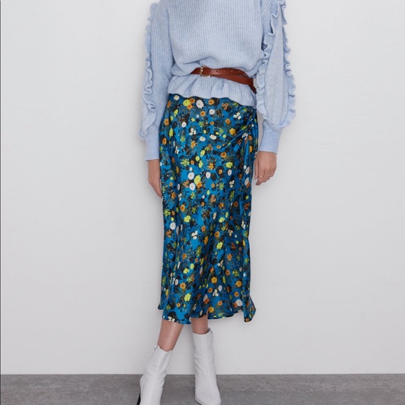 Zara floral print skirt - Picture 6 of 9